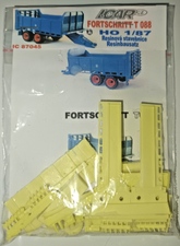 5857221